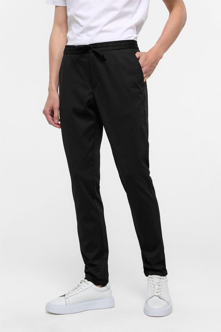 Siyah Slim Fit Jogger Pantolon