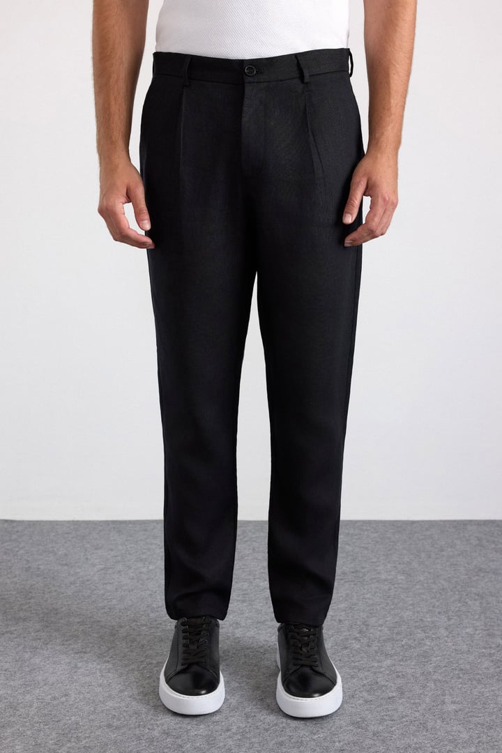 Siyah Smart Fit Düz Lastikli Standart Jogger Pantolon