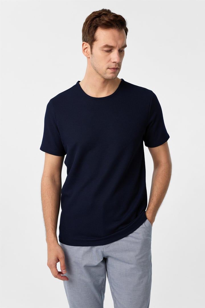Lacivert Slim Armürlü O Yaka Tişört