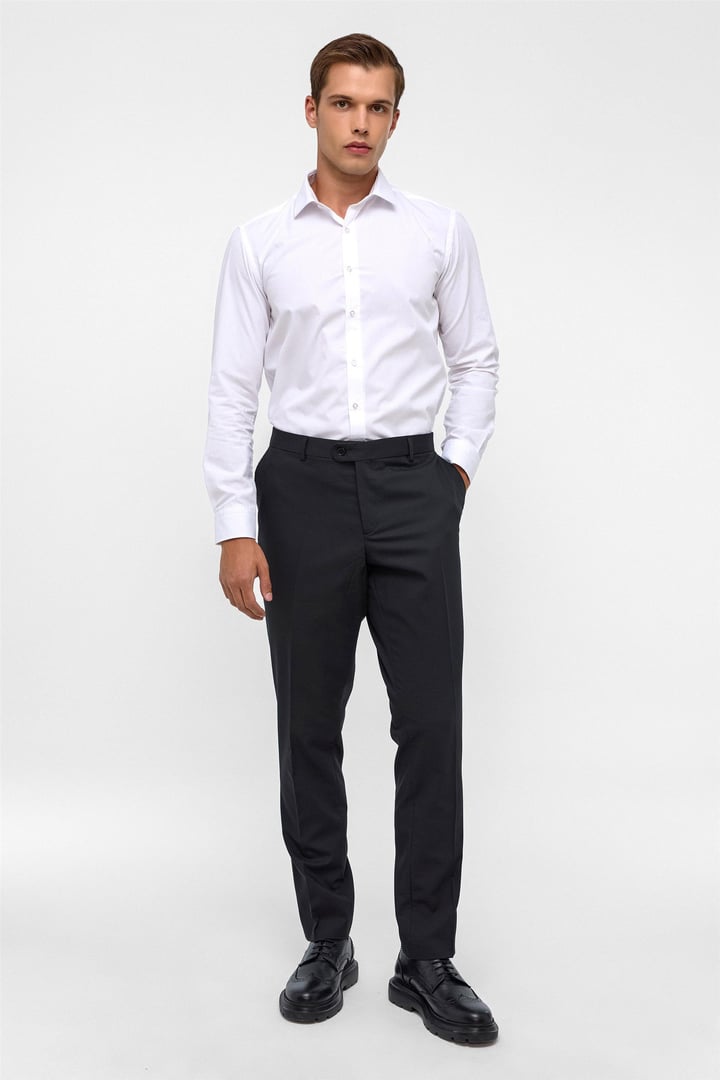 Siyah Regular Armürlü Kumaş Pantolon