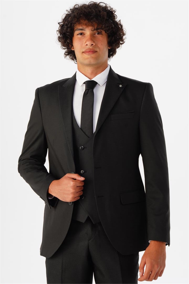 Siyah Slim Armürlü Sivri Yaka 6 Drop Yelekli Takım Elbise