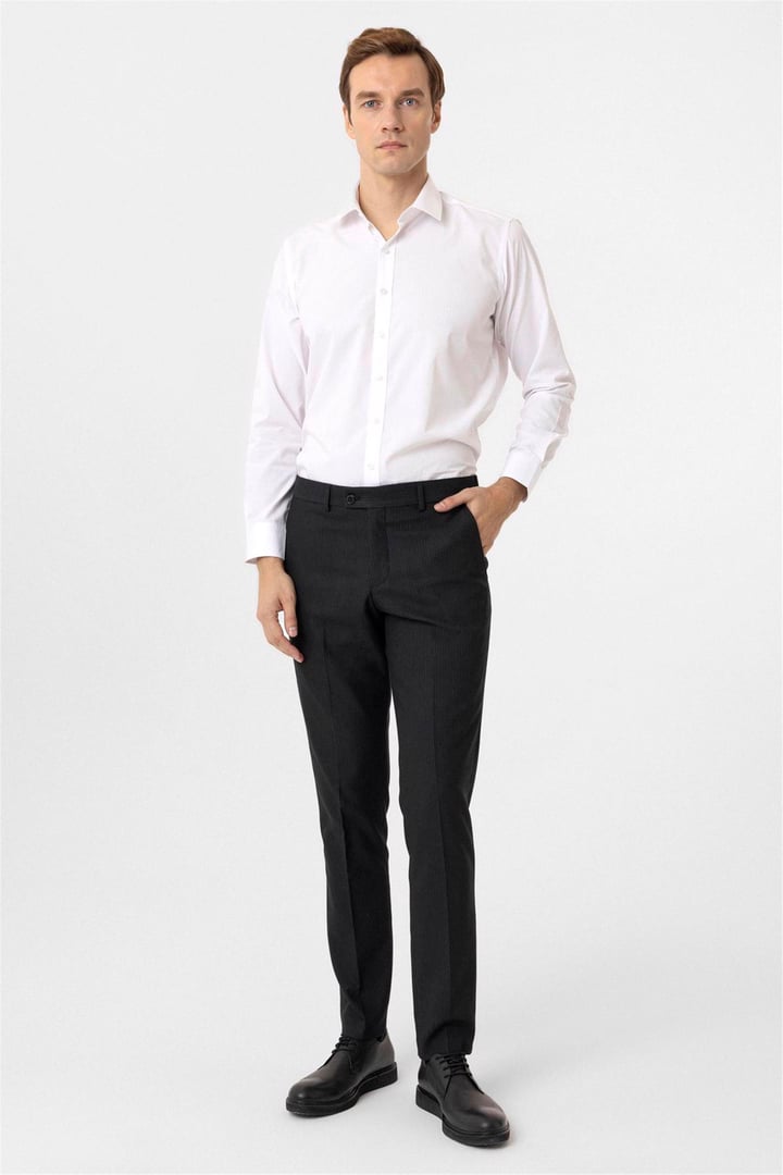 Siyah Slim Desenli Pantolon