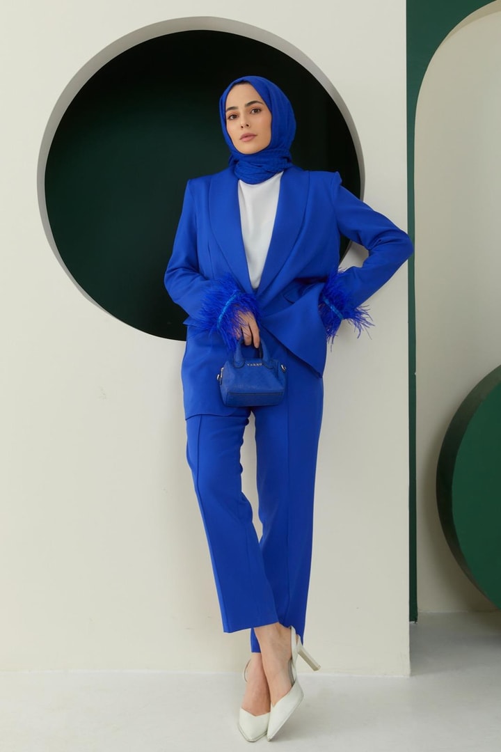 Alina Kolu Tüy Detaylı Takım - saks mavisi