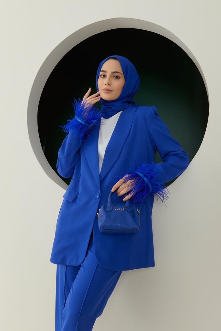 Alina Kolu Tüy Detaylı Takım - saks mavisi