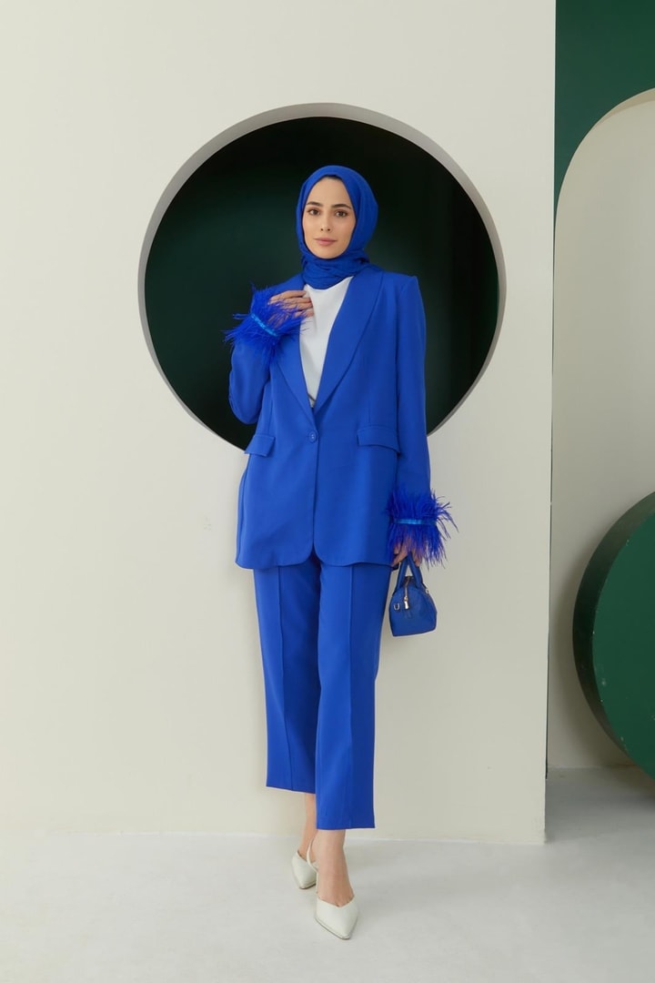 Alina Kolu Tüy Detaylı Takım - saks mavisi