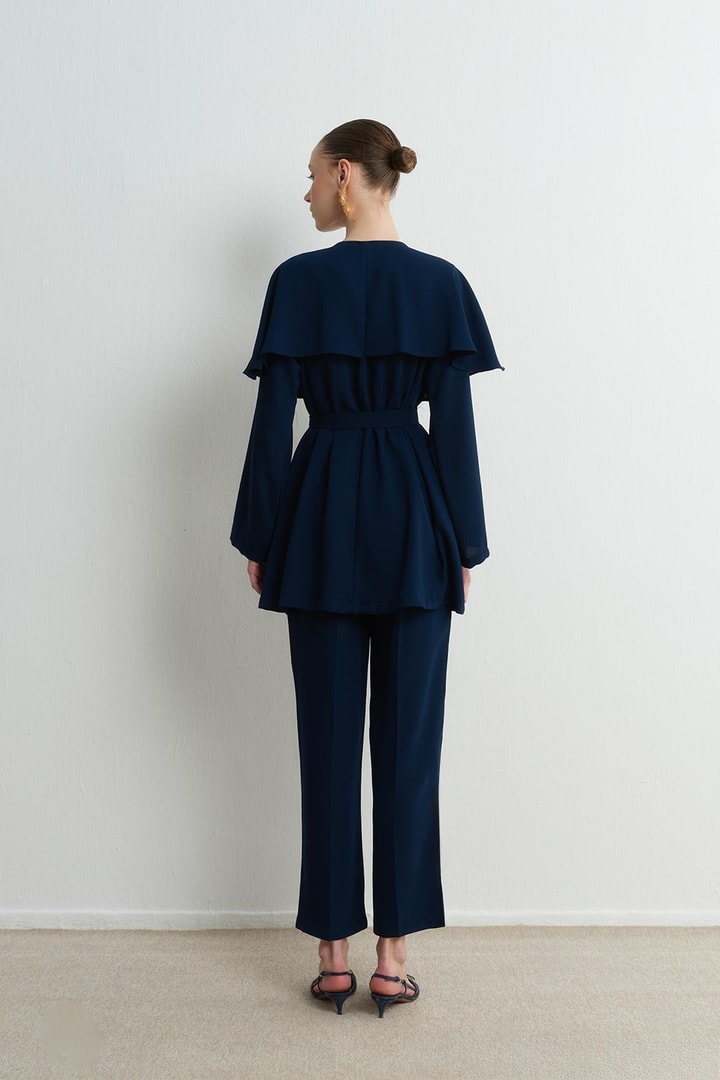 Asos Pelerinli Krep Takım - Lacivert