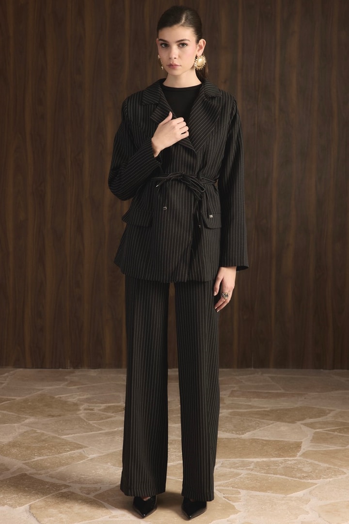 Bel Bağlamalı Blazer Ceket Takım - Siyah