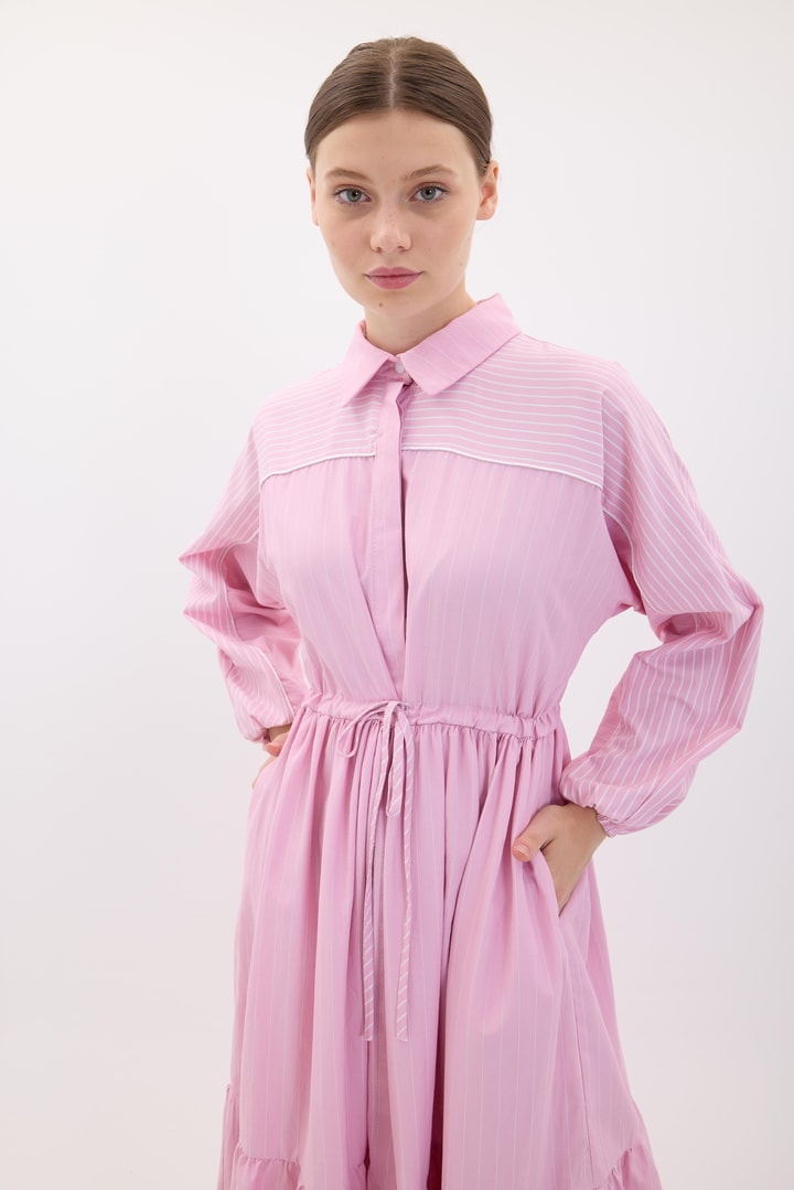 Belden Bağlamalı Çizgili Elbise - Pembe