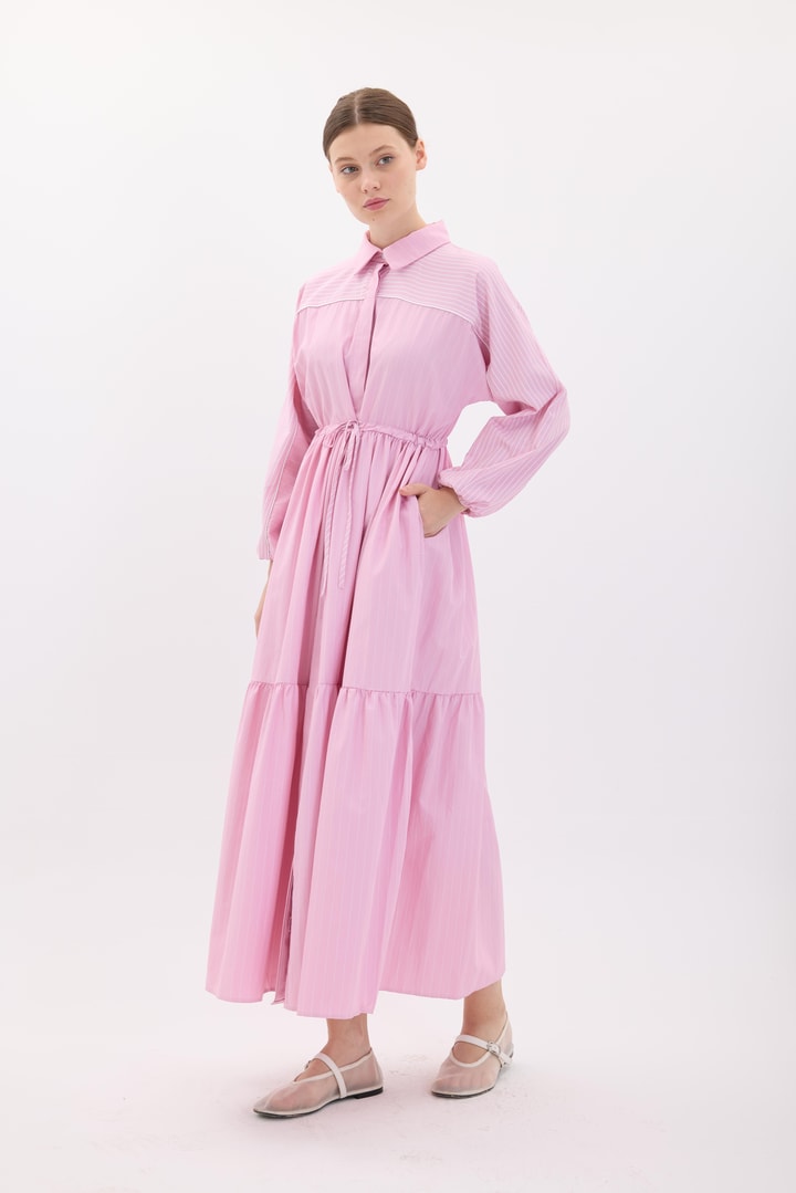 Belden Bağlamalı Çizgili Elbise - Pembe