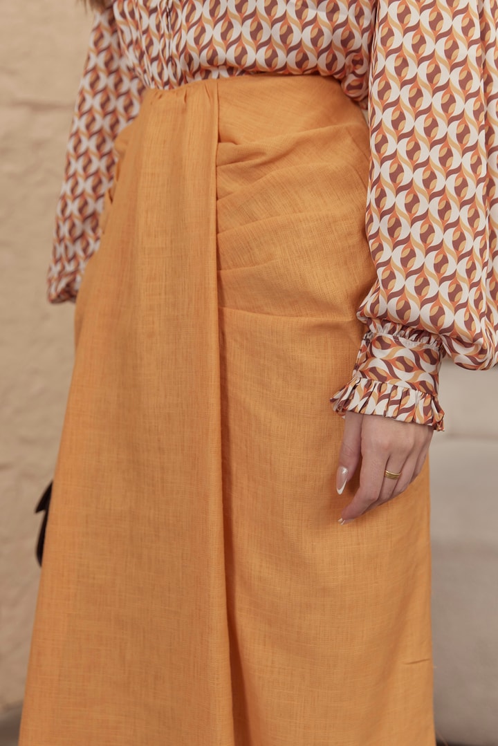 Büzgü Detaylı Etek - Hardal