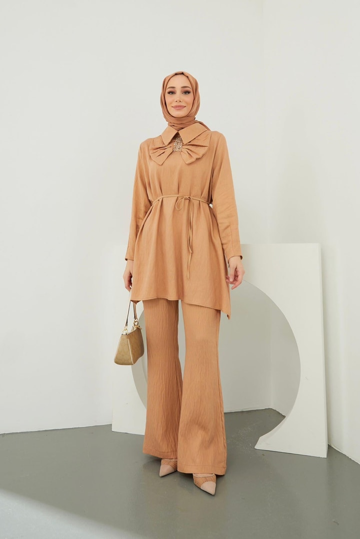 Cristal Taş Fiyonk Detaylı Takım - Camel