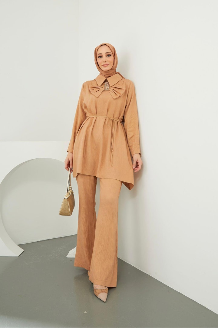 Cristal Taş Fiyonk Detaylı Takım - Camel
