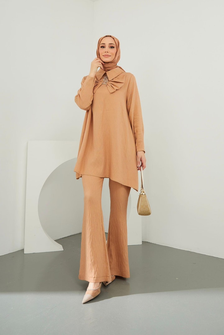 Cristal Taş Fiyonk Detaylı Takım - Camel