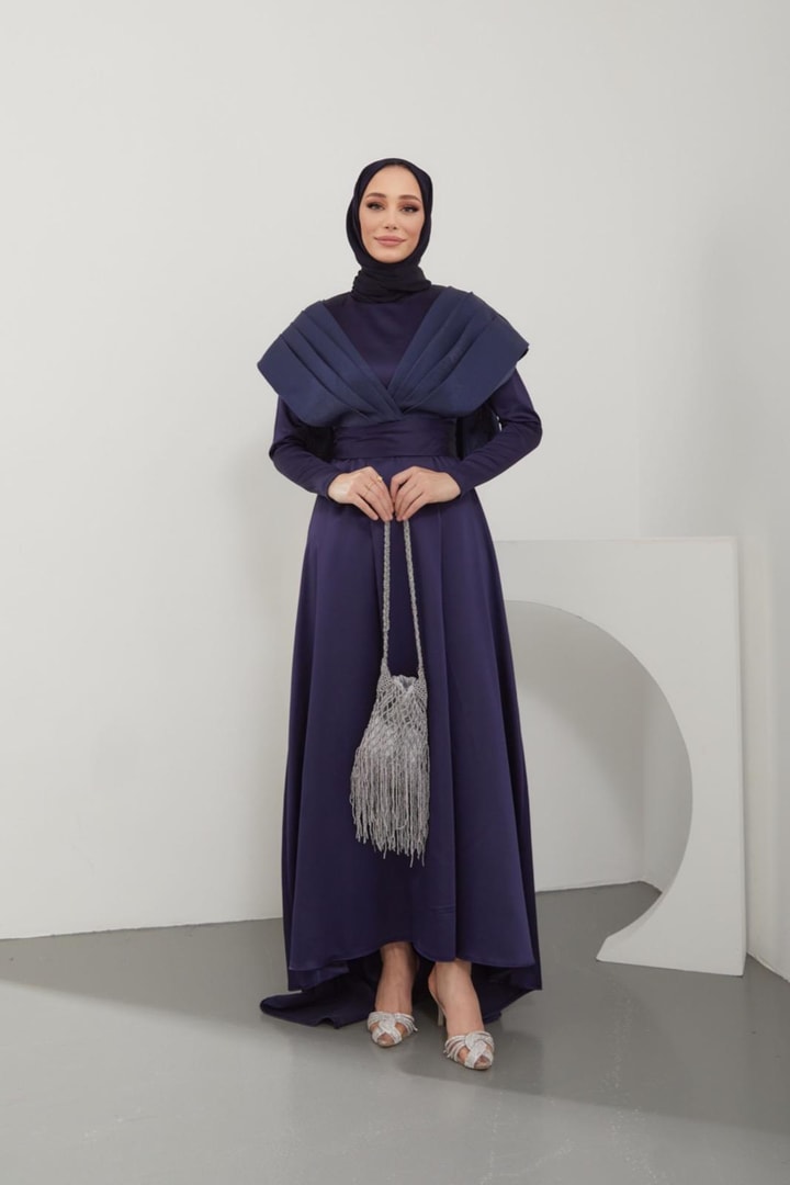 Dianella Saten Garnili Elbise - Gece Mavisi