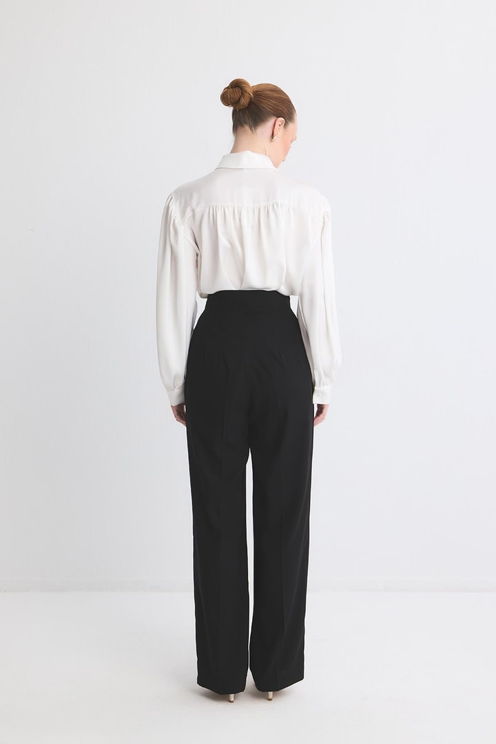 Dökümlü Straight Fit Pantolon - Siyah
