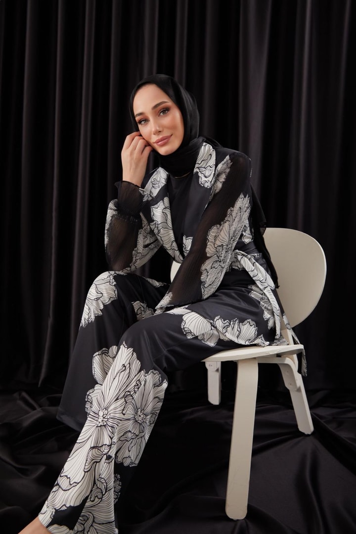 Elka Kolları Piliseli Ceket Takım - Siyah