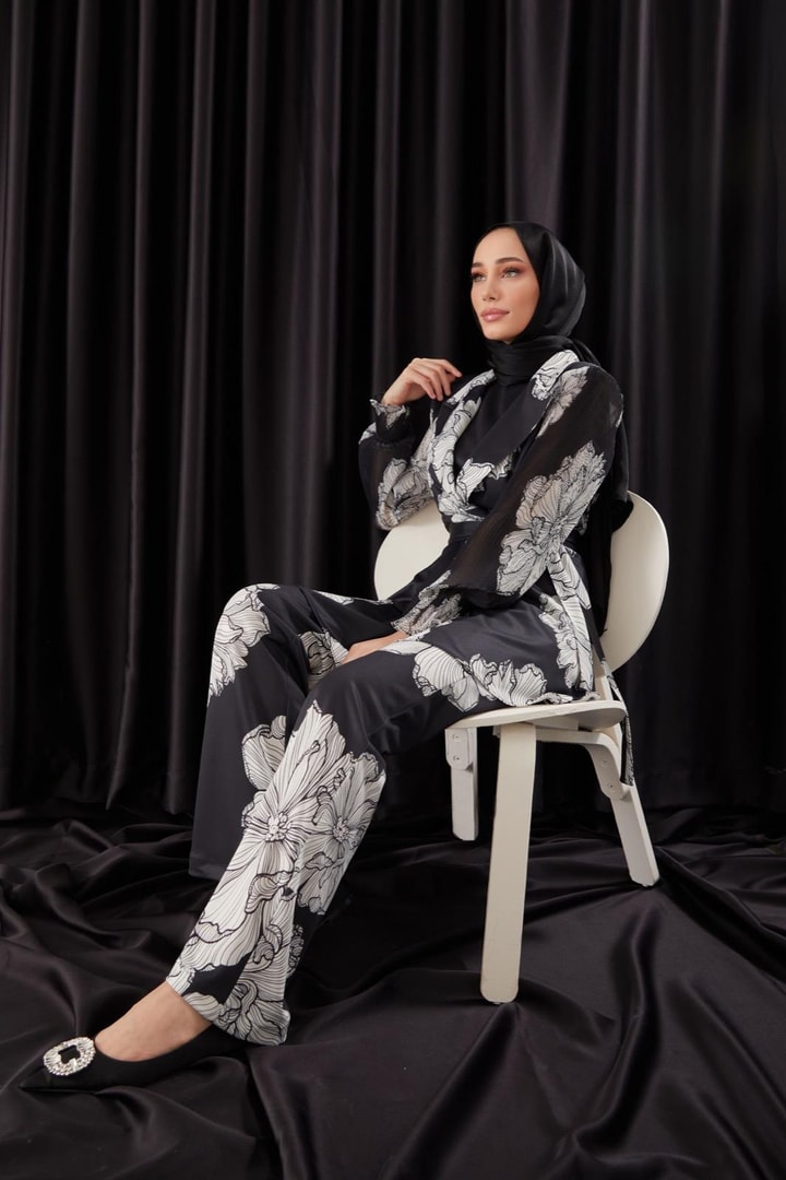 Elka Kolları Piliseli Ceket Takım - Siyah