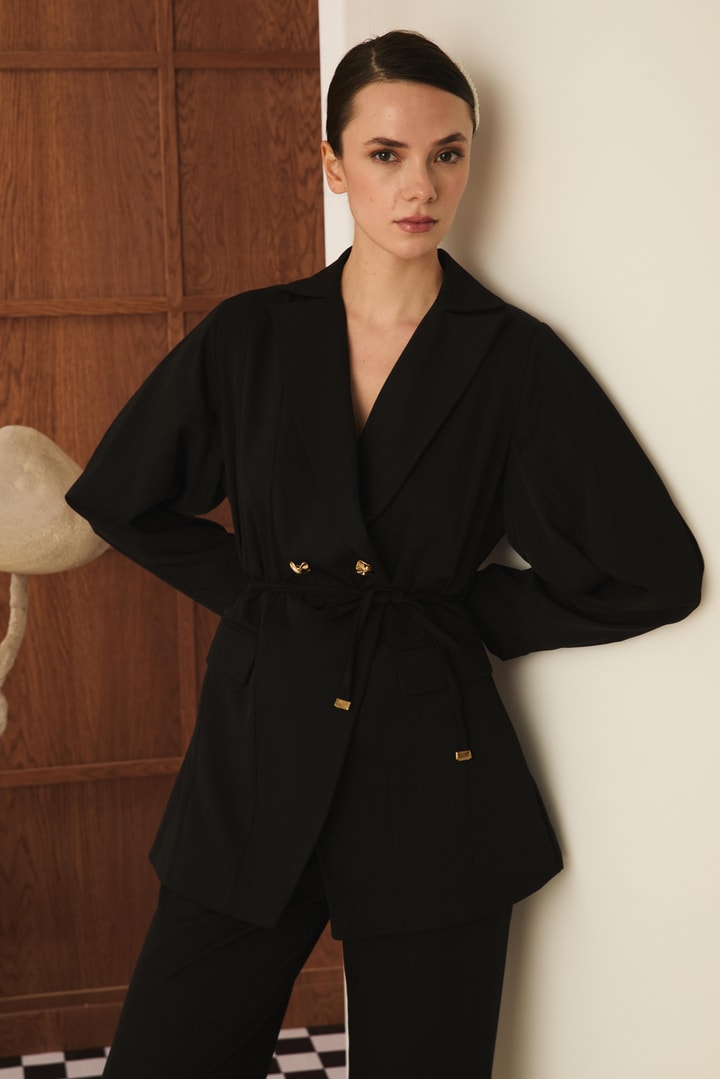 Gigi Belden Oturtmalı Blazer Ceket Takım - Siyah