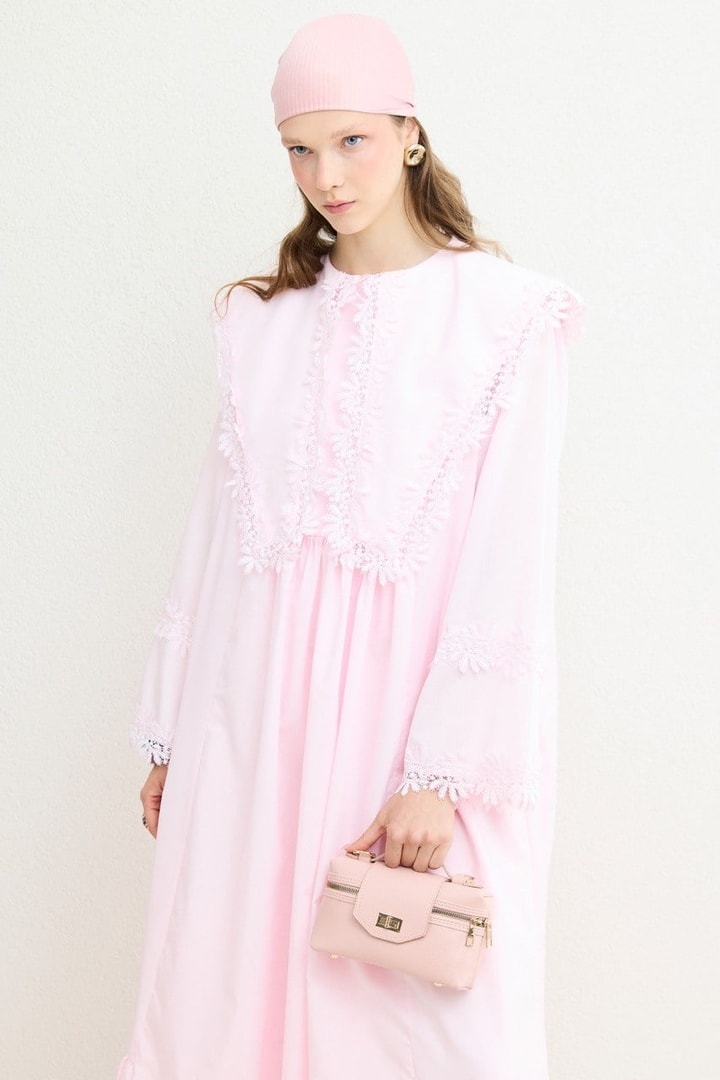 Güpürlü Dacron Elbise - Pembe