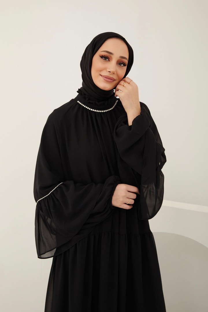 Helen Taş Detaylı Şifon Elbise - Siyah