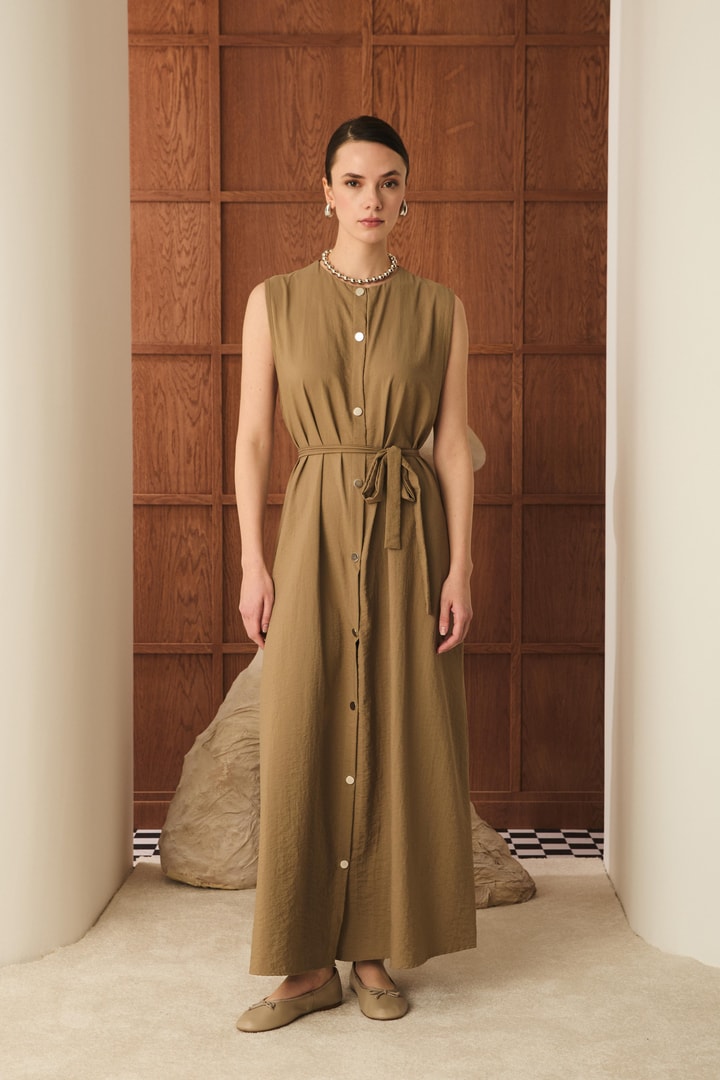 Hera Metal Düğme Detaylı Elbise - Camel