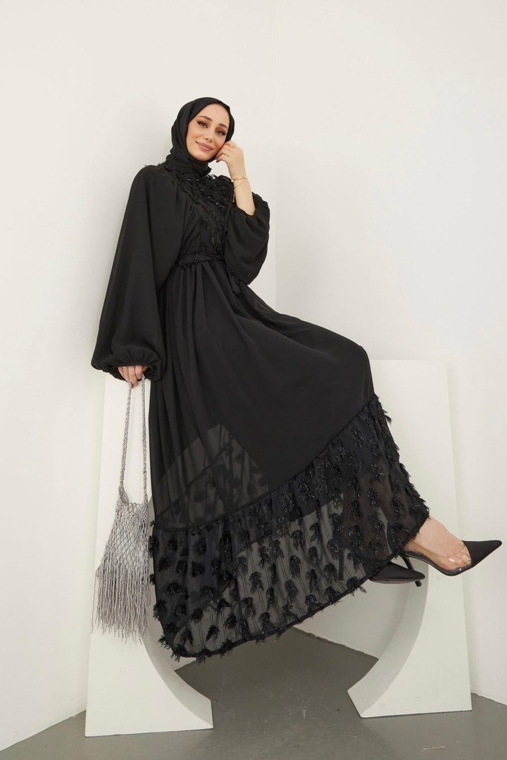 Hiva Kumaş Detaylı Şifon Elbise - Siyah