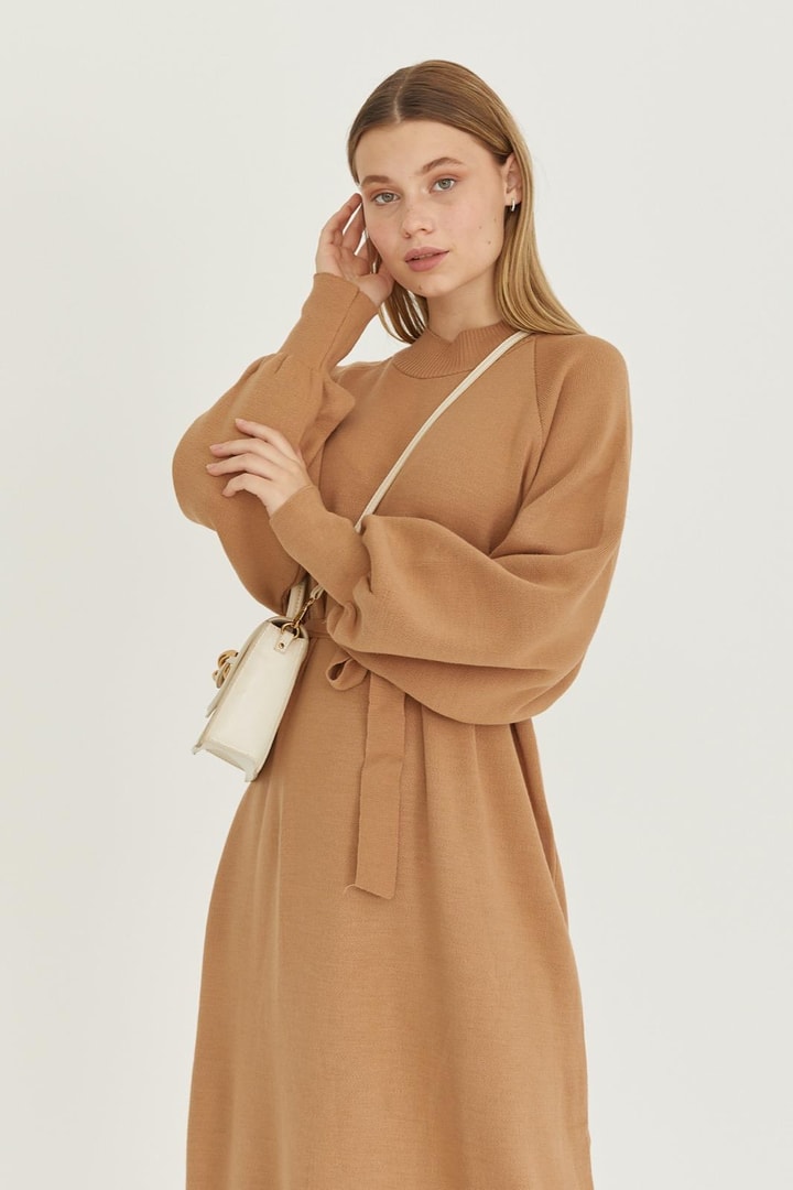 Kuşaklı Triko Elbise - Camel
