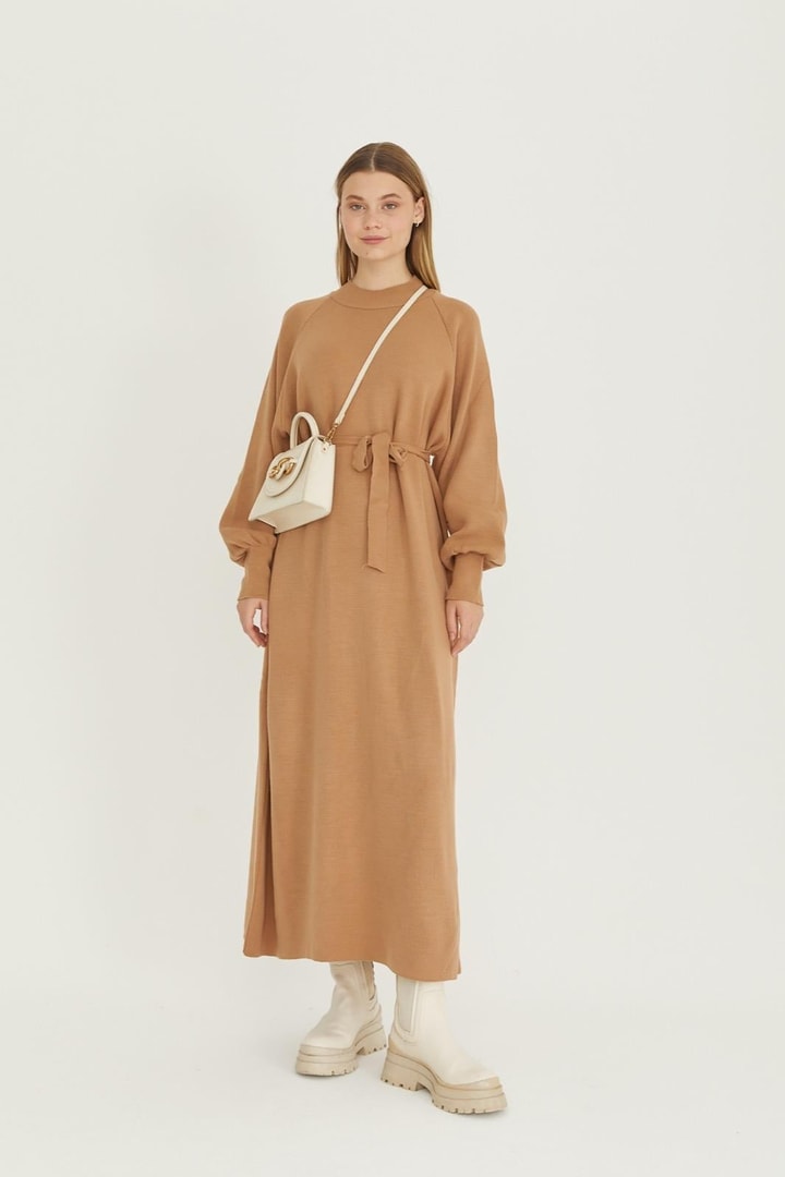 Kuşaklı Triko Elbise - Camel
