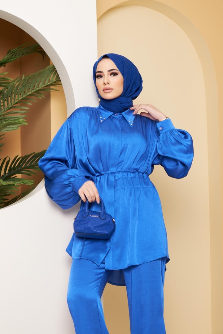 Light Yakası Taşlı Bel Detaylı Saten Takım - saks mavisi