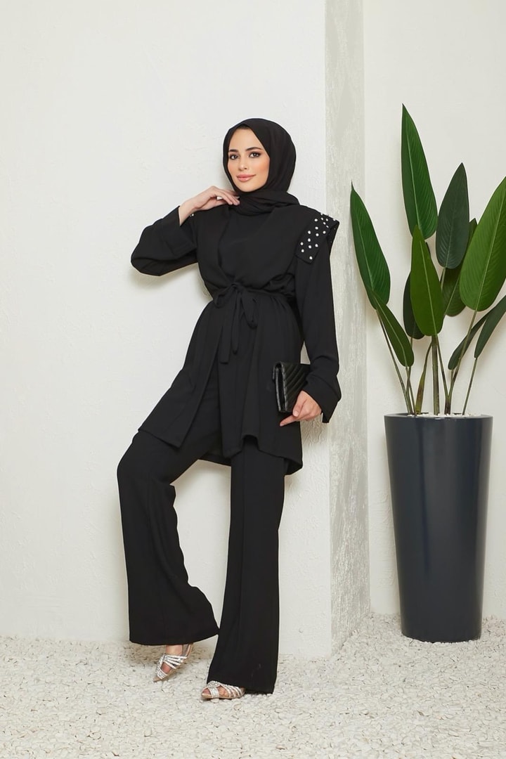 Lova Omuz Detaylı Taşlı Krep Takım - Siyah