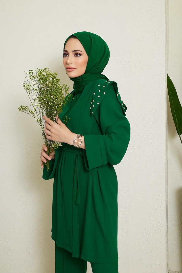 Lova Omuz Detaylı Taşlı Krep Takım - Zümrüt