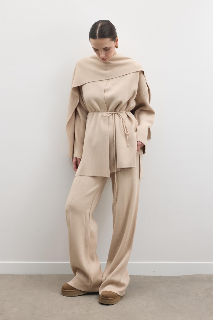 Omuzdan Şallı Triko Pantolon Takım - Camel