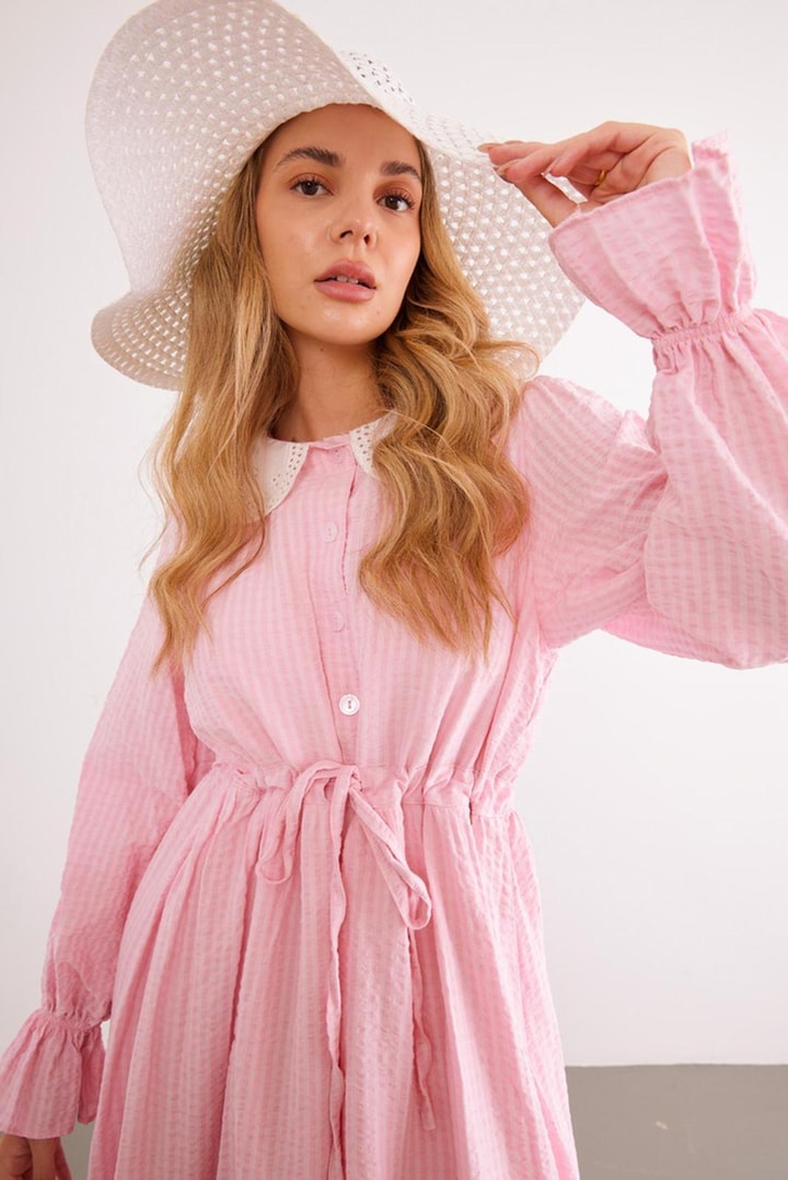 Oversize Yakası Dantel İşlemeli Elbise - Pembe