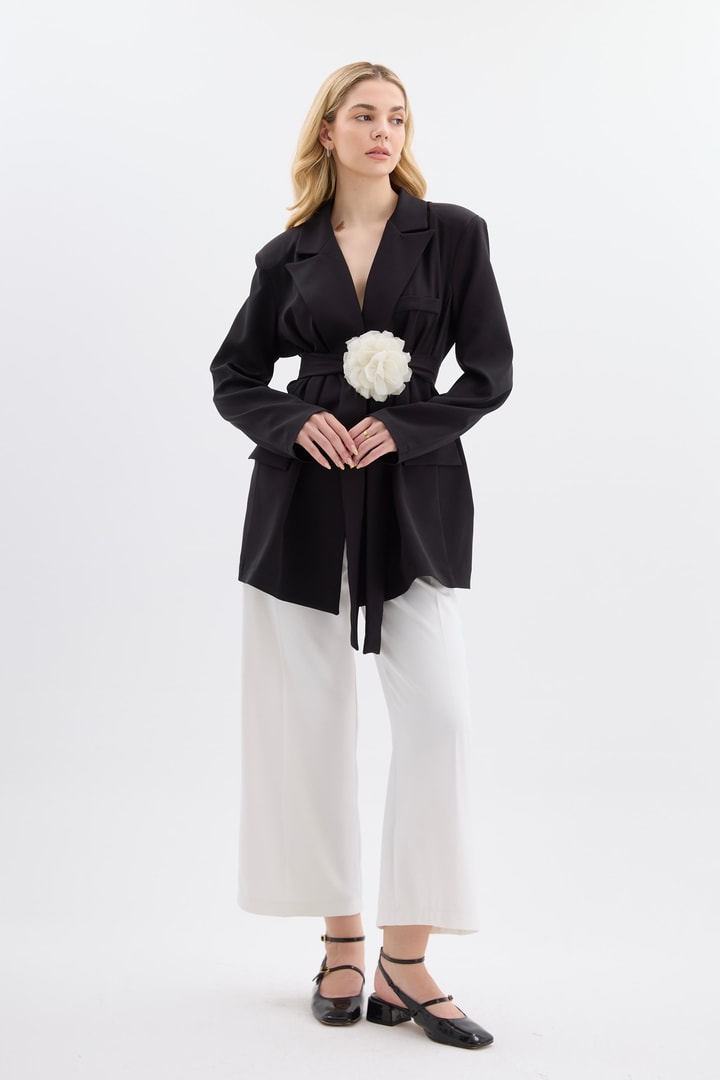 Rose Aksesuarlı Blazer Ceket - Siyah