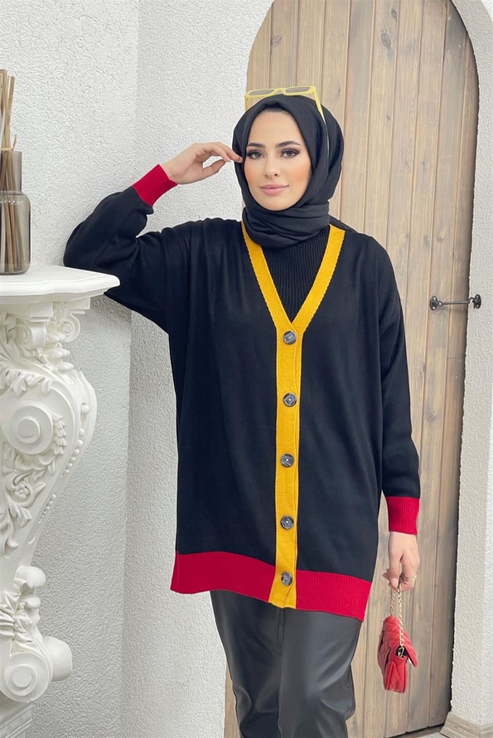 Sade Düğmeli Hırka - Siyah