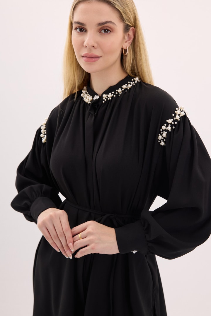 Tileda Kolları ve Yakası İncili Gömlek Takım - Siyah