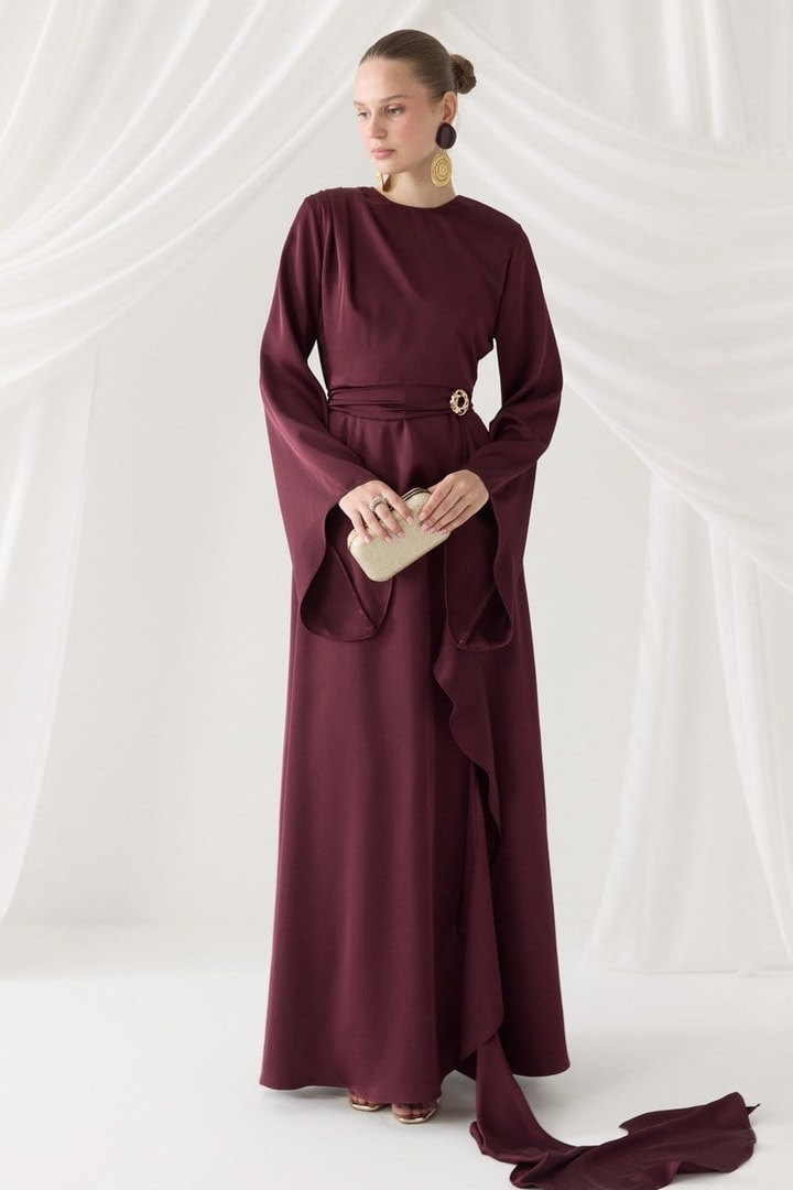 Volanlı Bronş Detaylı Saten Abiye Elbise - Bordo