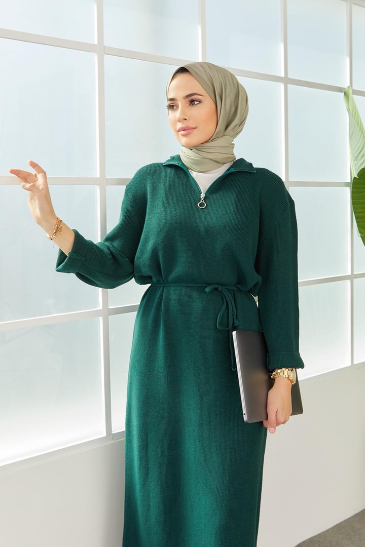 Yakası Fermuarlı Triko Elbise - Zümrüt