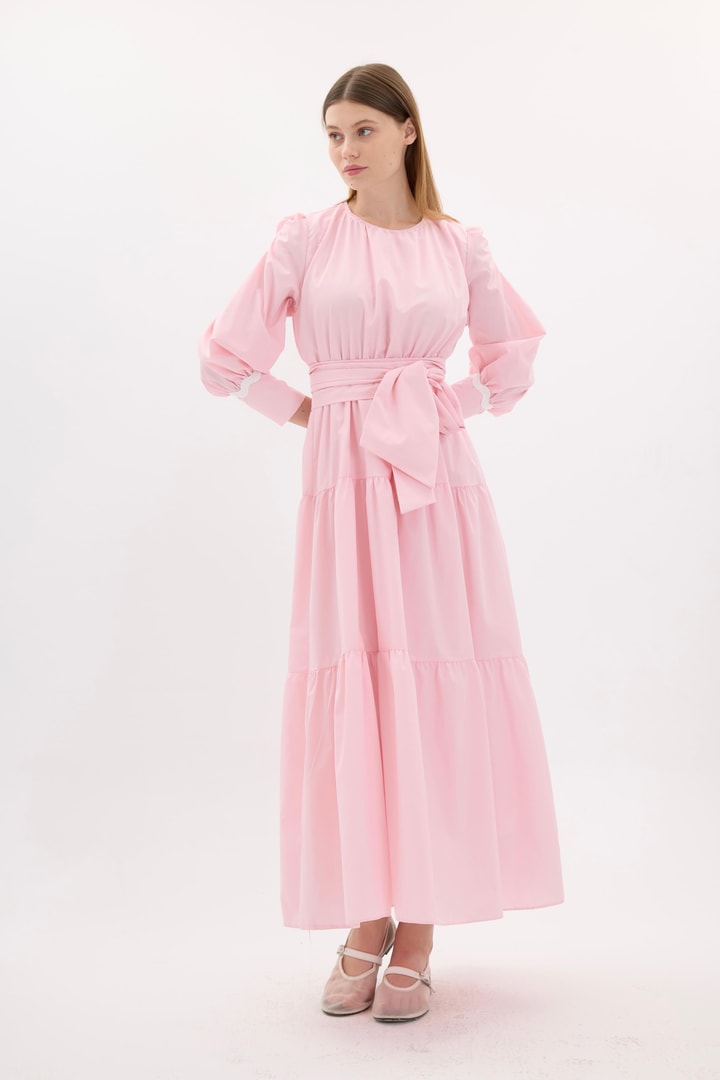 Zella Kat Detaylı Kuşaklı Elbise - Pembe