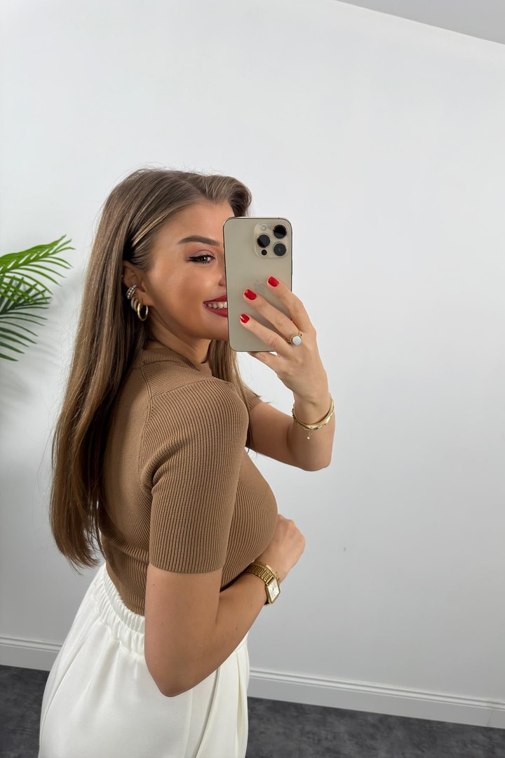 1. Sınıf Kalite  Massi Model Kısa Kollu Bel Boy İpek Merserize Camel