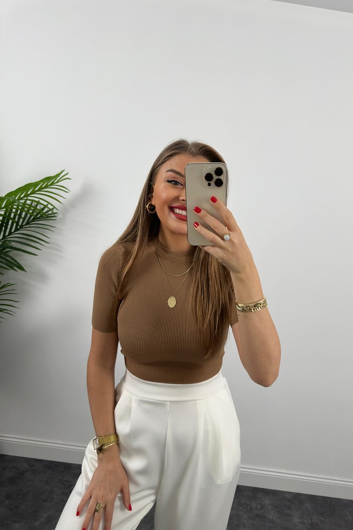 1. Sınıf Kalite  Massi Model Kısa Kollu Bel Boy İpek Merserize Camel