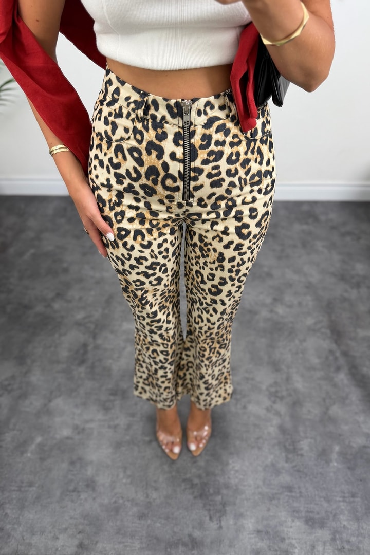 Bebe Marka Likralı Bilek Boy Leopar Jean Pantolon