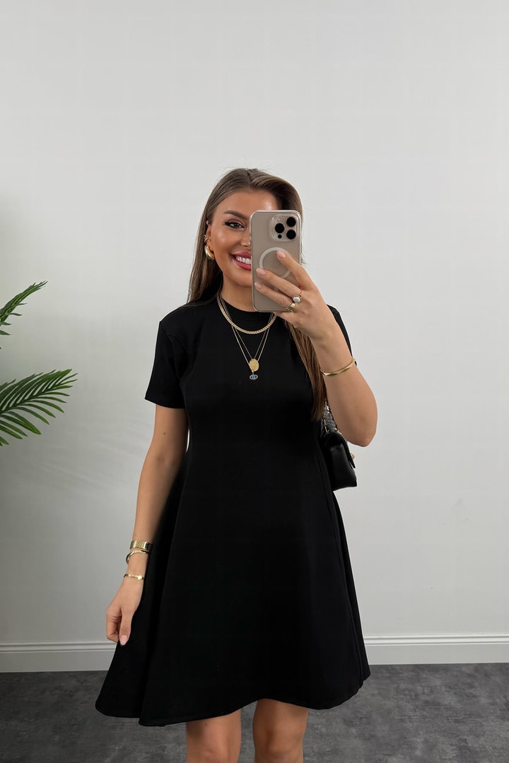 Likralı Krep Kumaş Kısa Kol Basic Salaş Elbise