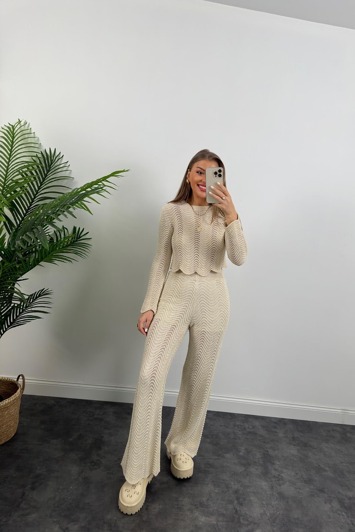 Lüx Kalite Astarlı Ajurlu Naturel Örme Takım