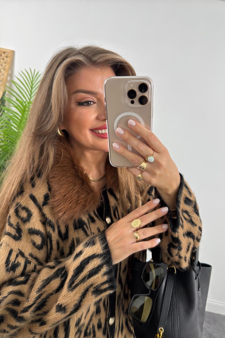 Lüx Kalite Yakası Kürklü Yumoş Leopar Hırka Taba Kürklü