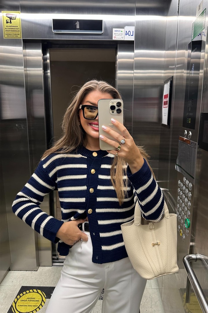 Massi Model Gold Düğmeli Çizgili Marin Hırka Lacivert