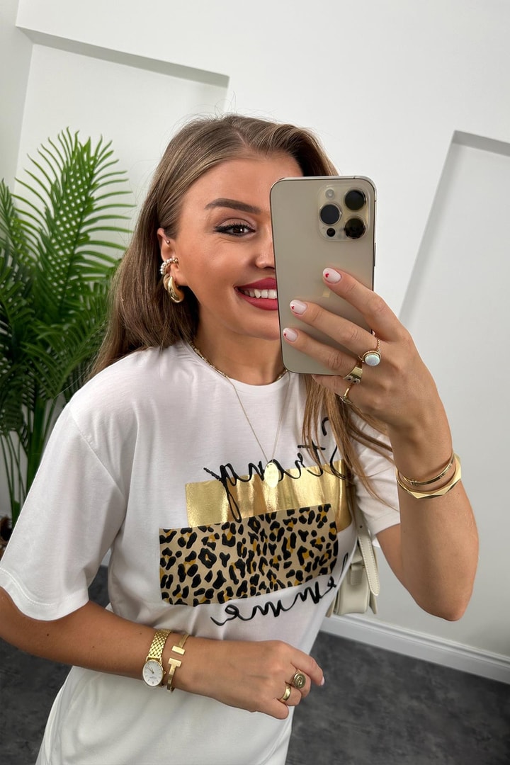 Önü Gold Leoparlı Strong Tam Pamuklu Tshirt Beyaz