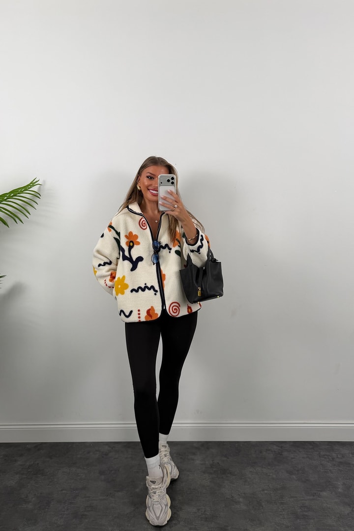 Oysh Model Polar Ceket Krem Renkli Çiçekli