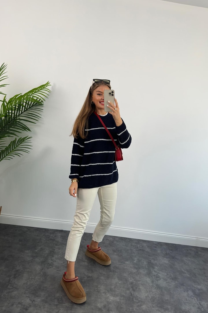 Poema Premium Kesik Paça Boyfit Jean Ekru