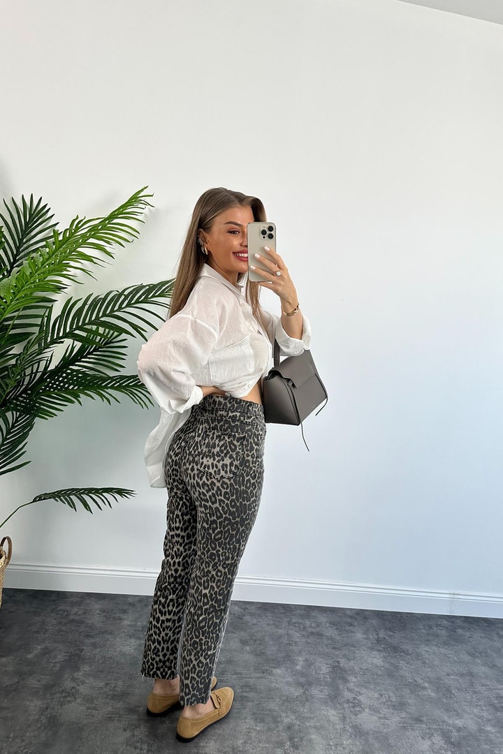 Premium Kalite Paçası Kesik Tam Pamuklu Boyfit Jean Soluk Efekt Leopar